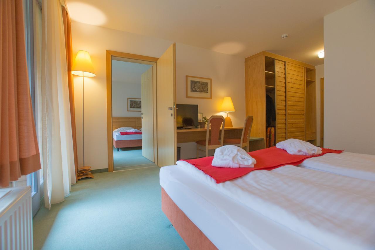 Hotel Bergkristall Wildalpen Exteriör bild